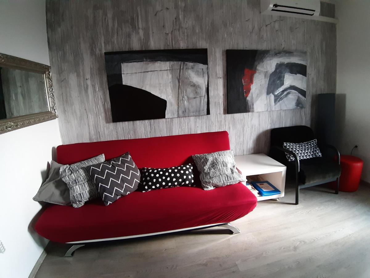 Apartment Tina Istra Бує Екстер'єр фото