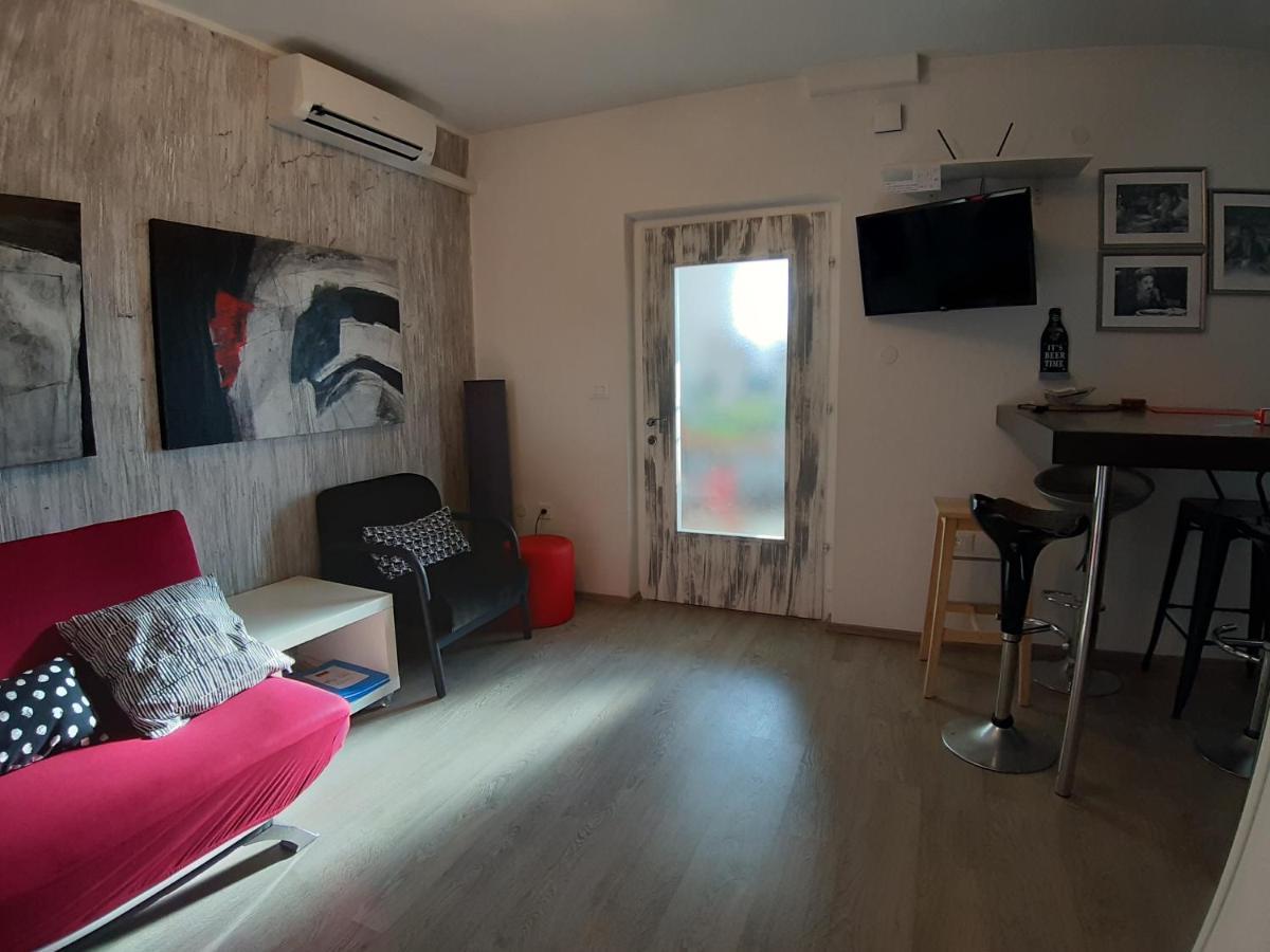 Apartment Tina Istra Бує Екстер'єр фото